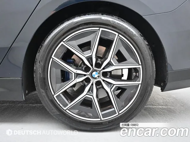BMW 5 Series G60 — Фото автомобиля 6