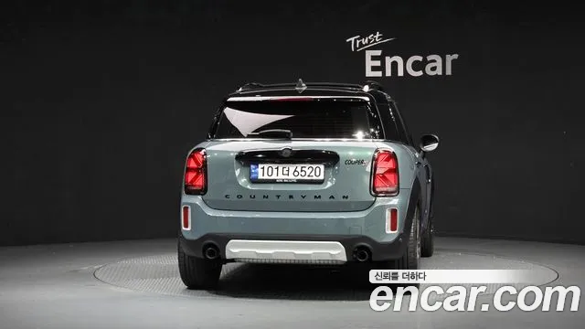 Mini Countryman — Фото автомобиля 4