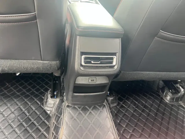 Changan Eado — Фото автомобиля 14