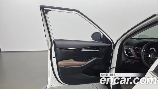 Kia Seltos — Фото автомобиля 24