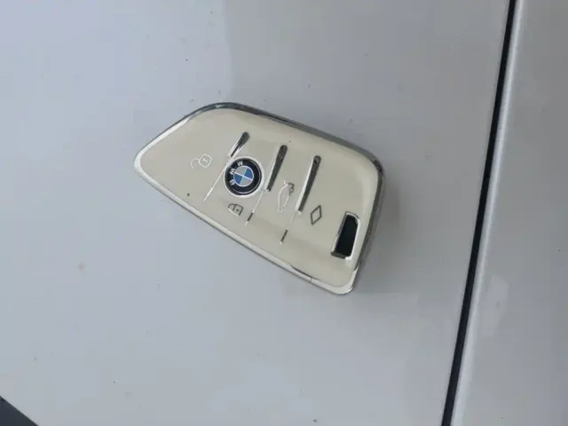 BMW 3 Series — Фото автомобиля 16