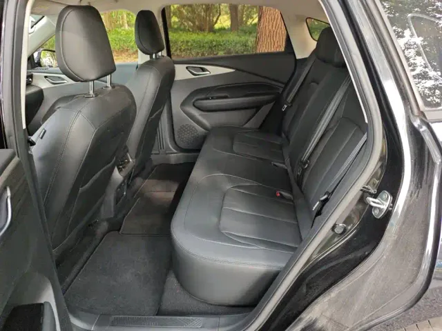 Wuling Starlight — Фото автомобиля 13