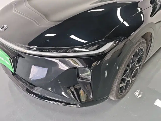 Changan Qiyuan A07 — Фото автомобиля 23