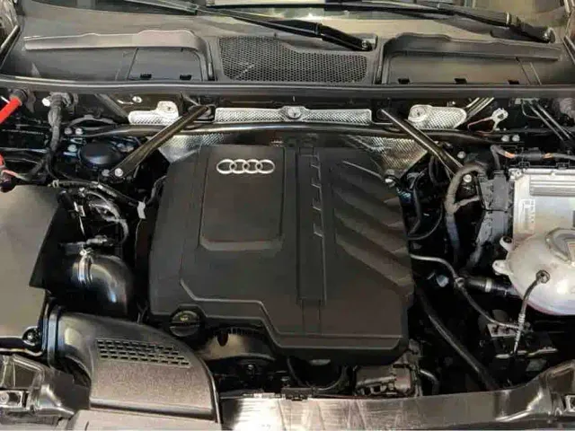Audi Q5L — Фото автомобиля 9