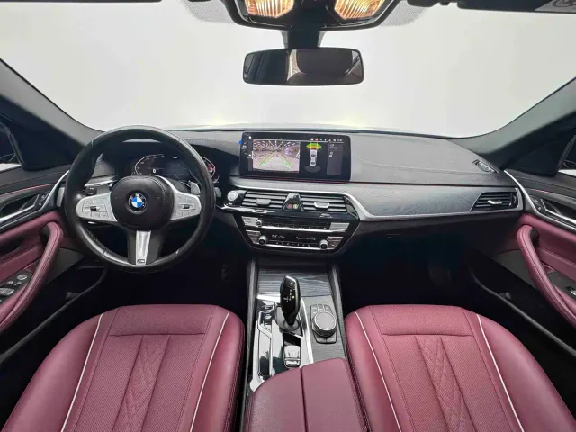 BMW 5 Series — Фото автомобиля 5