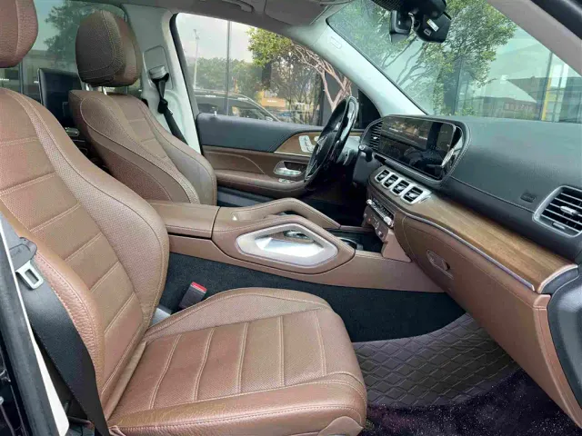 Mercedes-Benz GLS-Class — Фото автомобиля 9