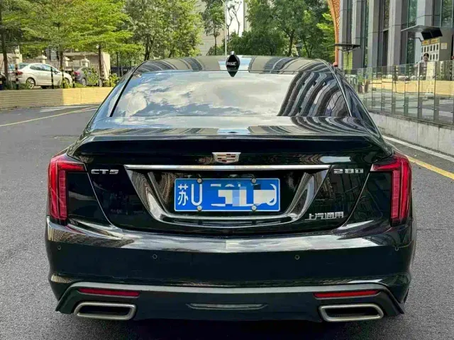 Cadillac CT5 — Фото автомобиля 5