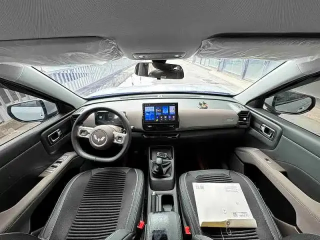 Wuling Starlight 560 — Фото автомобиля 8