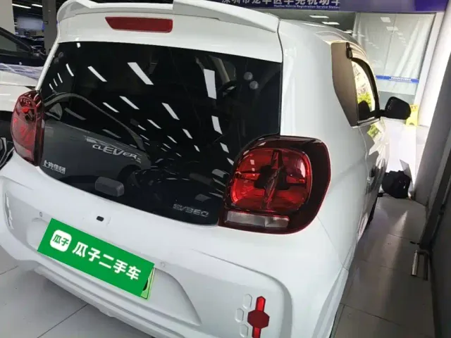 Roewe Clever — Фото автомобиля 6