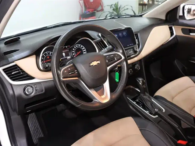 Chevrolet Monza — Фото автомобиля 9