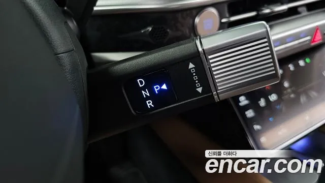 Hyundai Grandeur Grandeur (GN7) 2.5 Бензин 2WD — Фото автомобиля 7