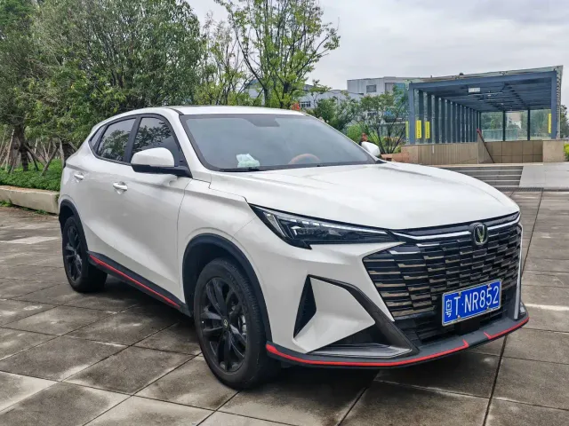 Changan Changan X5 PLUS 2026 Model Second Generation 1.5T Pioneer PRO — Фото автомобиля 3