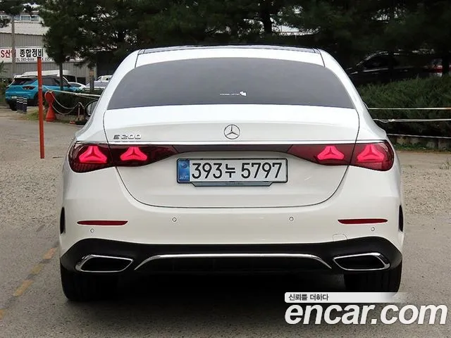 Mercedes-Benz E-Class W214 — Фото автомобиля 4