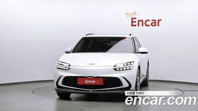Genesis GV60 — Фото автомобиля 3