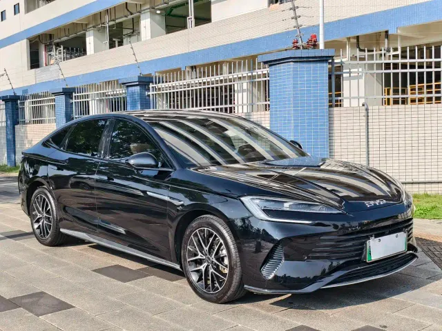 BYD Seal 07 DM-i — Фото автомобиля 3