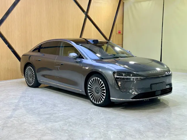 Stelato S9 — Фото автомобиля 3