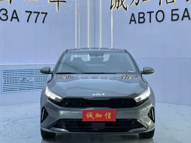 Kia K3 — Фото автомобиля 2