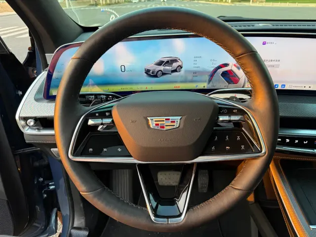 Cadillac XT5 — Фото автомобиля 6