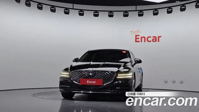 Genesis G80 Бензин 3.5 турбо AWD — Фото автомобиля 3