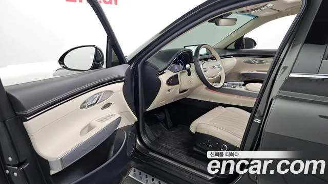 Genesis GV70 — Фото автомобиля 15