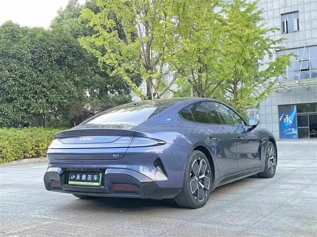 Xiaomi SU7 — Фото автомобиля 14