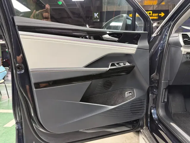 Volkswagen ID.6 Crozz — Фото автомобиля 13