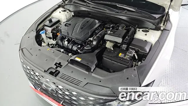 Hyundai Grandeur New — Фото автомобиля 9