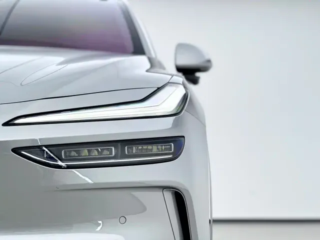 Onvo L60 — Фото автомобиля 7