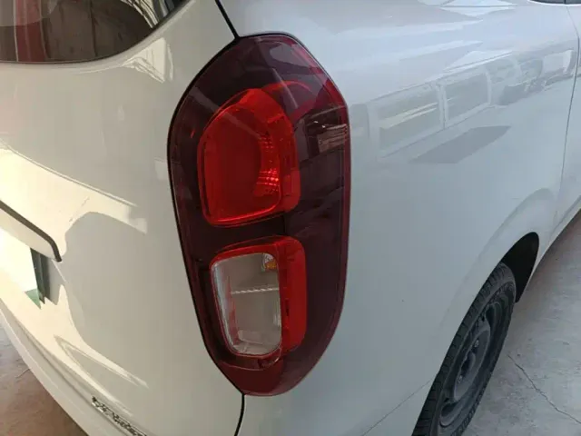 Wuling Hongguang — Фото автомобиля 7