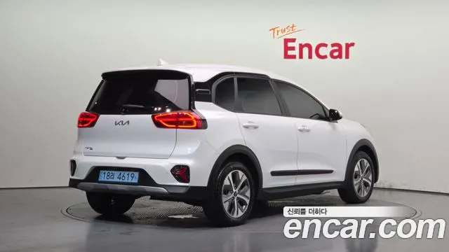 Kia Niro Niro Plus Earth — Фото автомобиля 2
