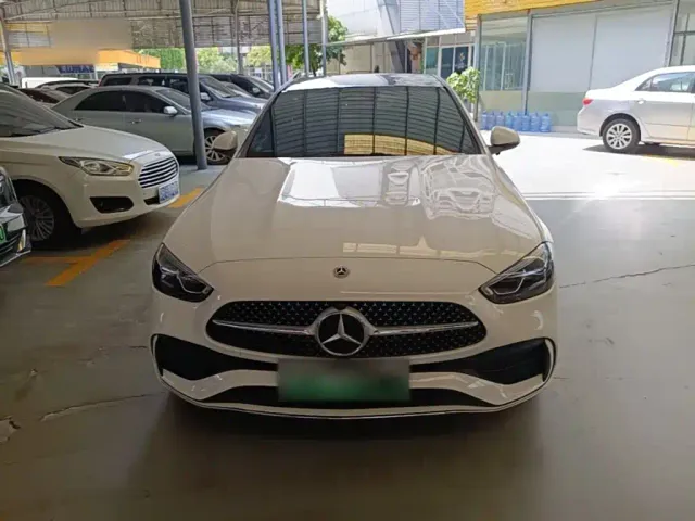 Mercedes-Benz C-Class — Фото автомобиля 2