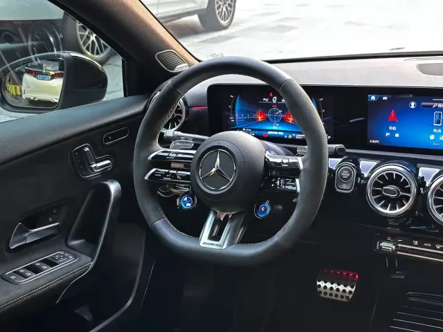 Mercedes-Benz A-Class AMG — Фото автомобиля 10
