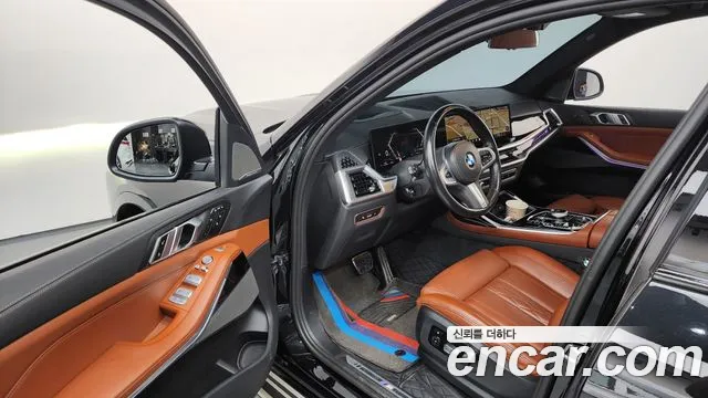 BMW X7 G07 — Фото автомобиля 10