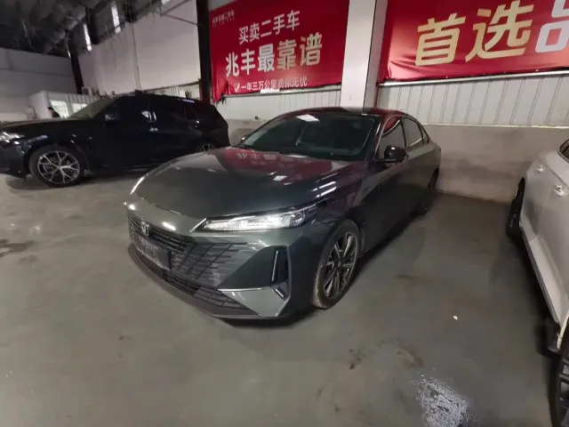Фотография автомобиля — Changan Lamore