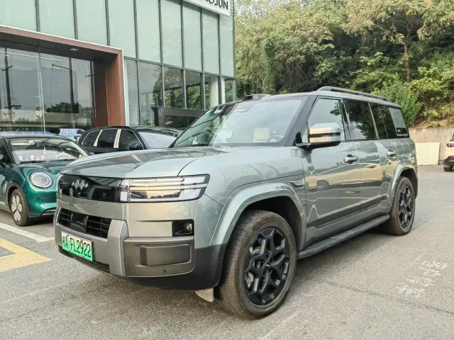 Фотография автомобиля — BYD FangChengBao Titanium 7