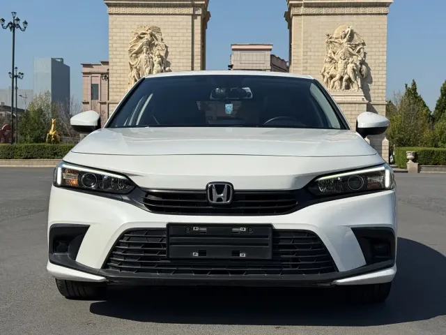 Honda Civic — Фото автомобиля 2