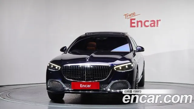Mercedes-Benz S-Class — Фото автомобиля 3
