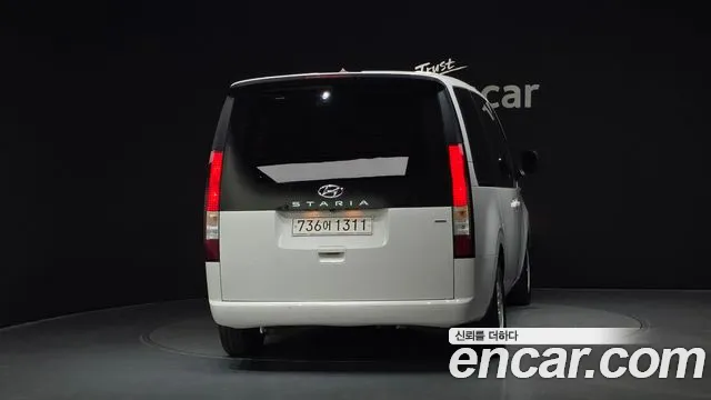 Hyundai Staria Staria 4WD Tourer 11 мест — Фото автомобиля 4