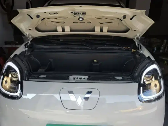 Wuling Hongguang Mini EV — Фото автомобиля 19