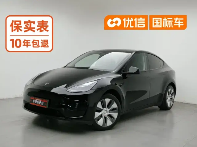 Фотография автомобиля — Tesla Model Y