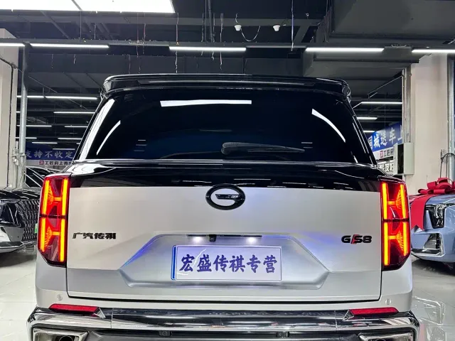 GAC Trumpchi GS8 — Фото автомобиля 6