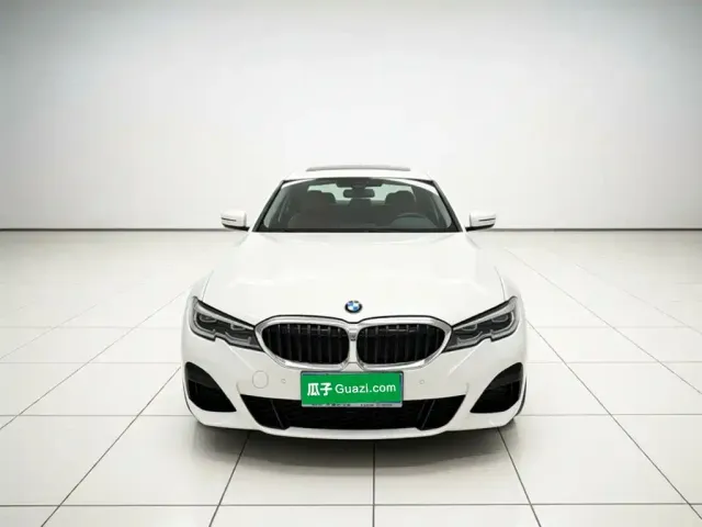 BMW BMW 3 Series 2022 320Li M Sport Package — Фото автомобиля 2