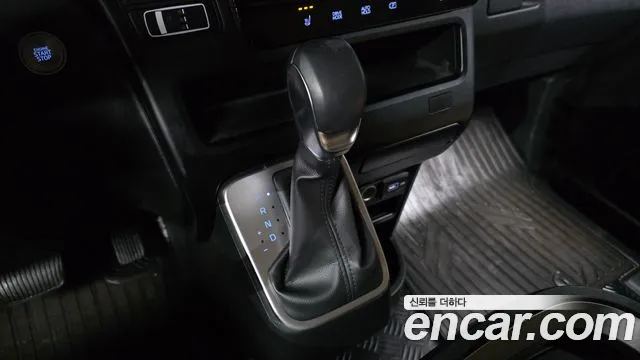 Hyundai Staria Staria Карго 5 мест — Фото автомобиля 17