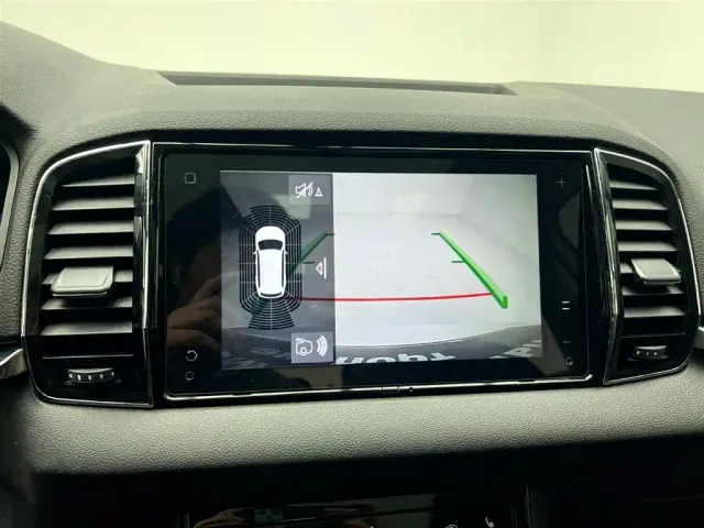 Skoda Karoq — Фото автомобиля 6