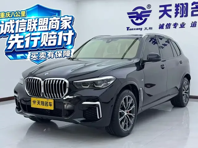 Фотография автомобиля — BMW X5