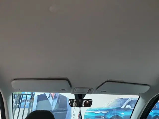 Wuling Hongguang Mini EV — Фото автомобиля 14