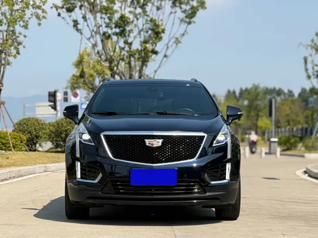 Cadillac XT5 — Фото автомобиля 2
