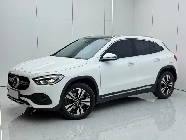 Фотография автомобиля — Mercedes-Benz GLA-Class
