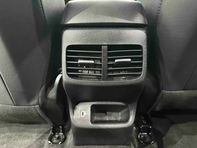 Kia Seltos — Фото автомобиля 14
