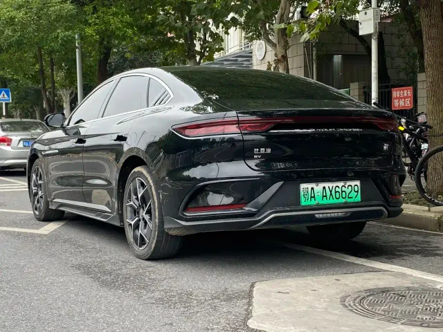 BYD Han — Фото автомобиля 7